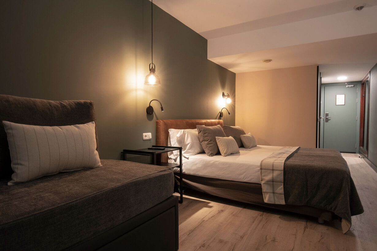 Hotel-Piolets-Soldeu-Centre-Triple-Superior-18