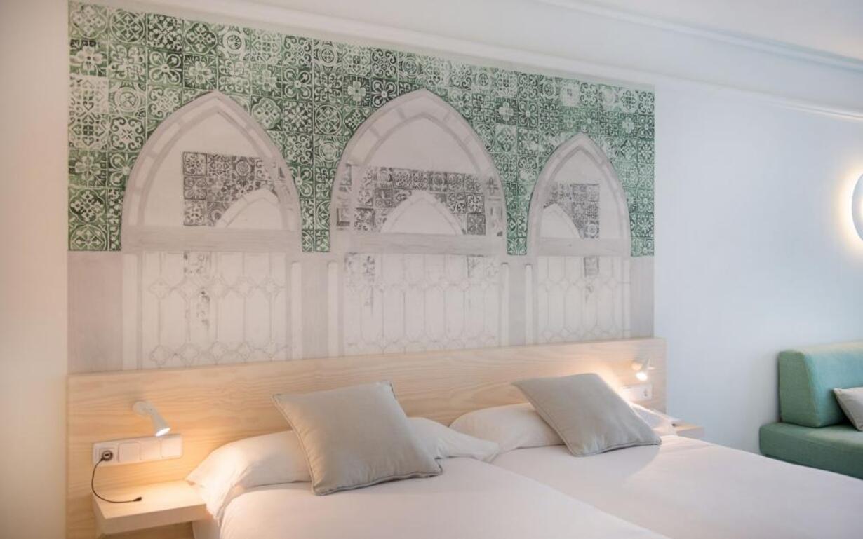 hotel-iberostar-marbella-coral-beach-general-4b8f409
